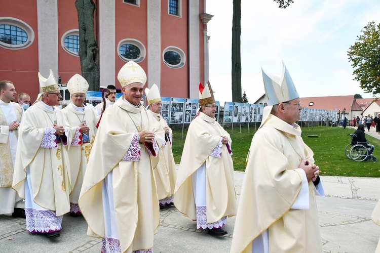 Pielgrzymka Diecezjalna do Skrzatusza, cz. 2