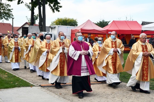 Pielgrzymka Diecezjalna do Skrzatusza, cz. 2