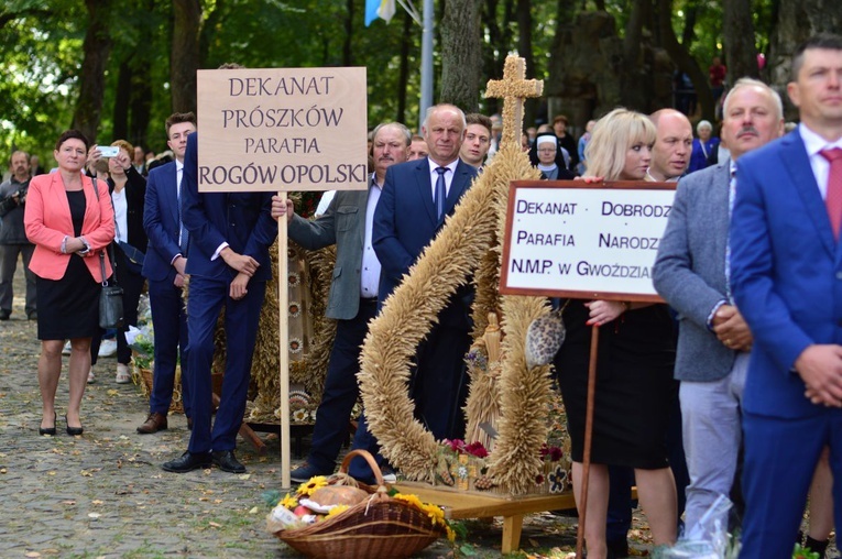 Dożynki diecezjalne na Górze św. Anny