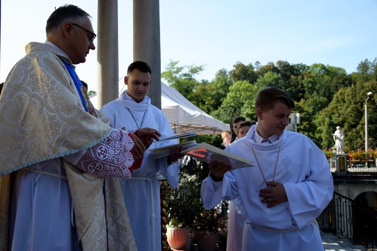 Błogosławieństwo ceremoniarzy w Limanowej