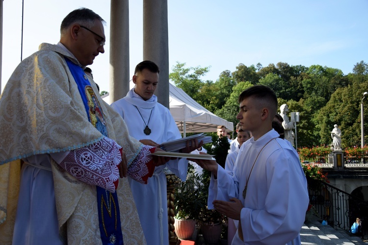 Błogosławieństwo ceremoniarzy w Limanowej