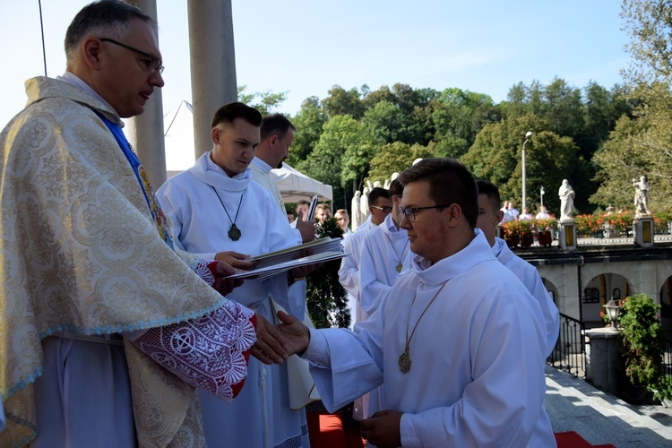 Błogosławieństwo ceremoniarzy w Limanowej