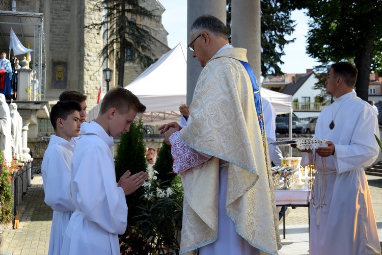 Błogosławieństwo ceremoniarzy w Limanowej