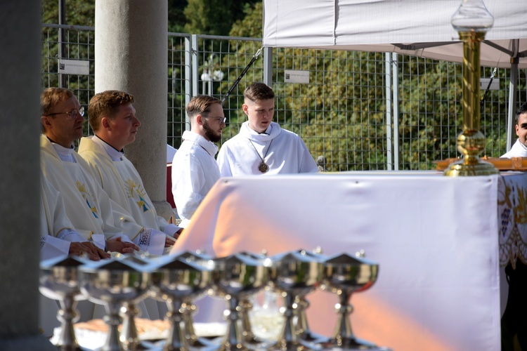 Błogosławieństwo ceremoniarzy w Limanowej