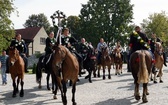 Konna procesja z kościoła w Ostropie