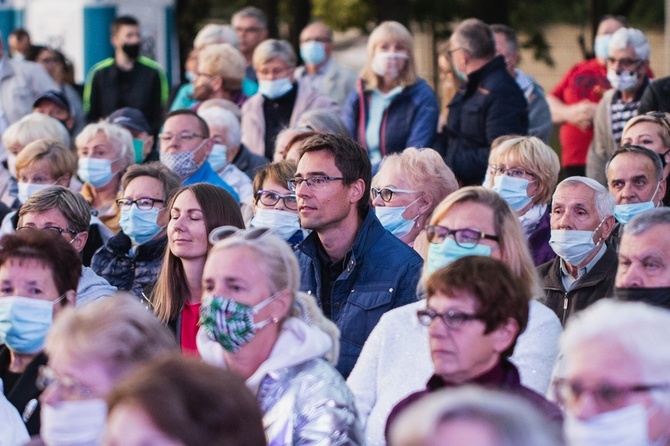 Nowa Ruda. Trzeci raz nadali Sygnał Miłosierdzia