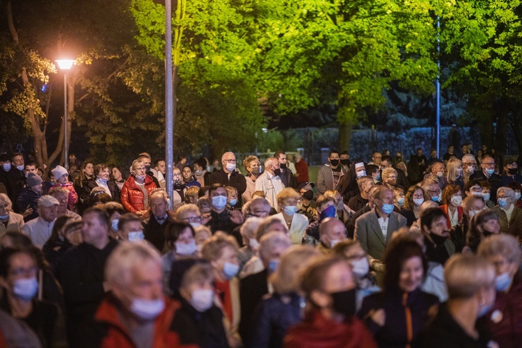 Nowa Ruda. Trzeci raz nadali Sygnał Miłosierdzia