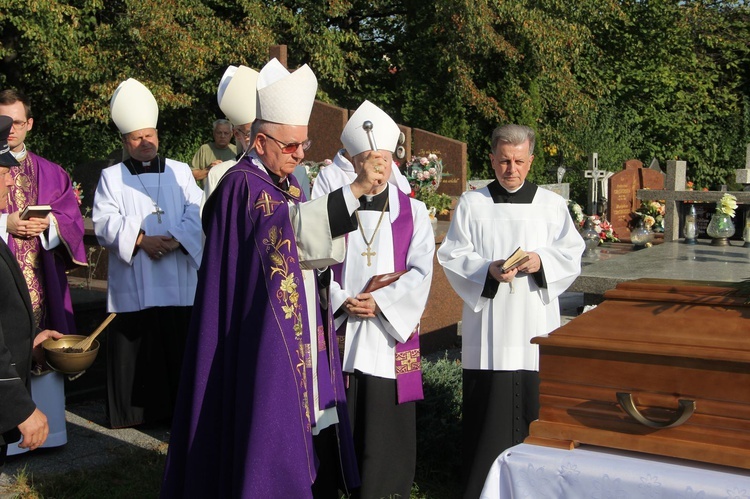 Pożegnanie śp. Genowefy Jeż