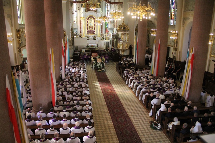 Pożegnanie śp. Genowefy Jeż