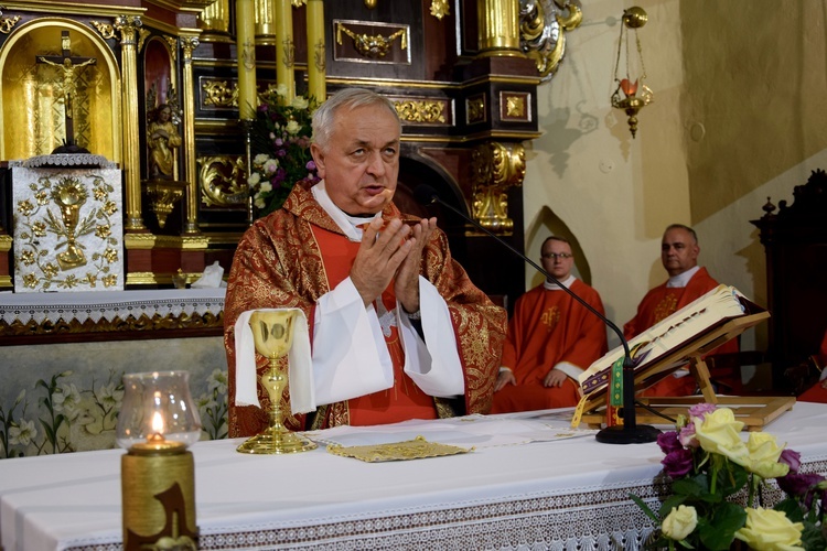 Stary Sącz. Błogosławieństwo ceremoniarzy