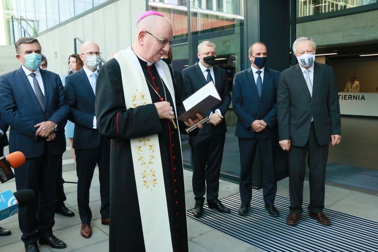 Abp Stanisław Budzik poświęcił nowe obiekty UMCS.