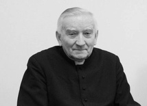 Wieloletni kanclerz wrocławskiej kurii, wikariusz generalny, wykładowca liturgiki pamiętany jest jako człowiek wielkiej miłości do Kościoła i mądrości, zawsze zachowujący pokój serca.