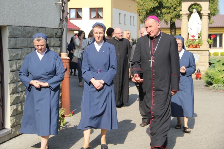 Tarnów. Błogosławieństwo u sióstr szarytek