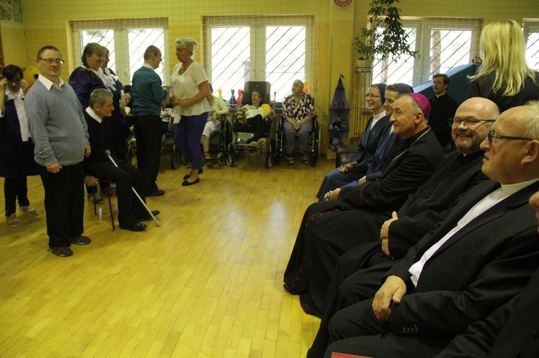 Tarnów. Błogosławieństwo u sióstr szarytek