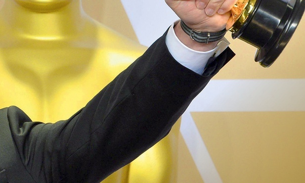 Oscar  pod nadzorem