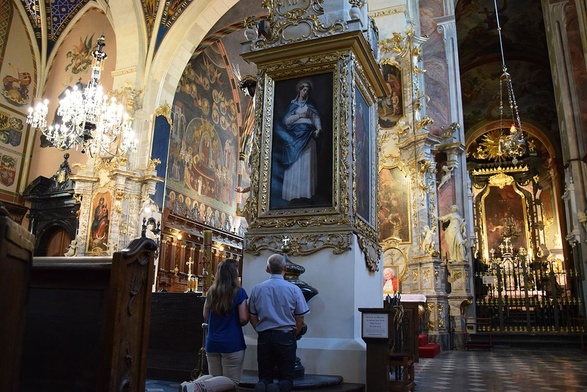 Sandomierz. Patronka oczekujących potomstwa 