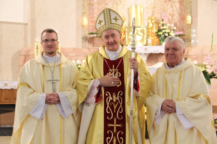 Dąbrowa Tarnowska. Posłanie misyjne ks. Pawła Dąbrowy