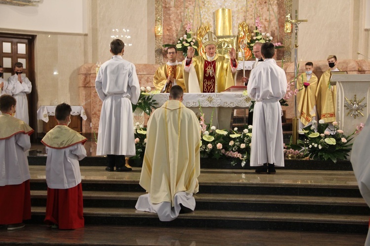 Dąbrowa Tarnowska. Posłanie misyjne ks. Pawła Dąbrowy