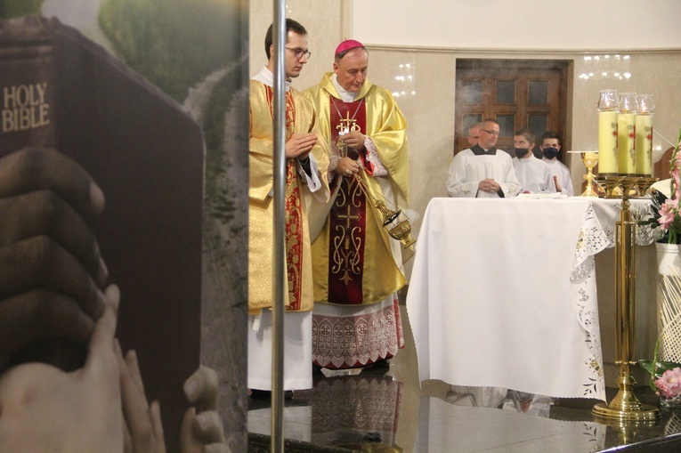 Dąbrowa Tarnowska. Posłanie misyjne ks. Pawła Dąbrowy