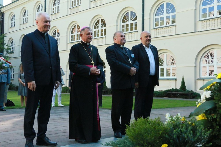 Kościół i Polacy na Wschodzie