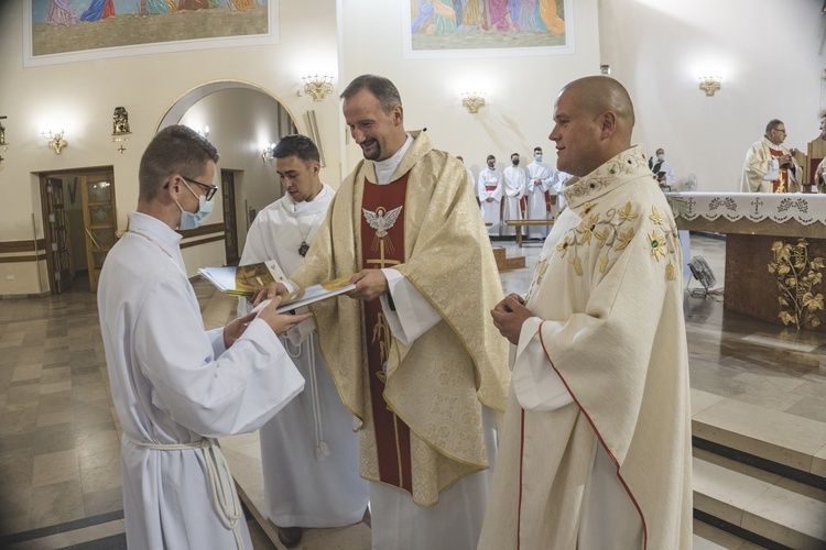 Dębica. Błogosławieństwo ceremoniarzy