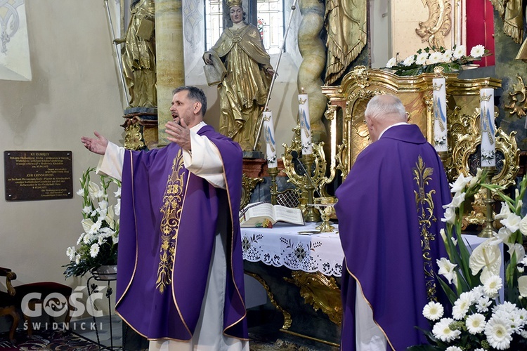 Uroczystości pogrzebowe o. Zdzisława Szymczychy