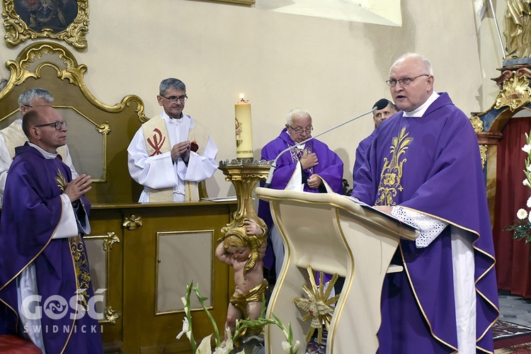 Uroczystości pogrzebowe o. Zdzisława Szymczychy