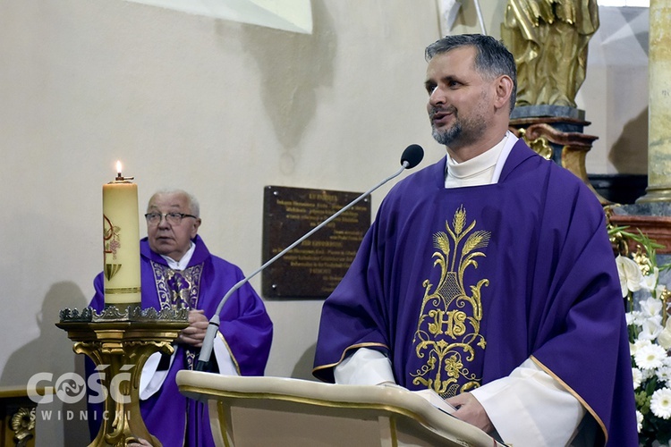 Uroczystości pogrzebowe o. Zdzisława Szymczychy