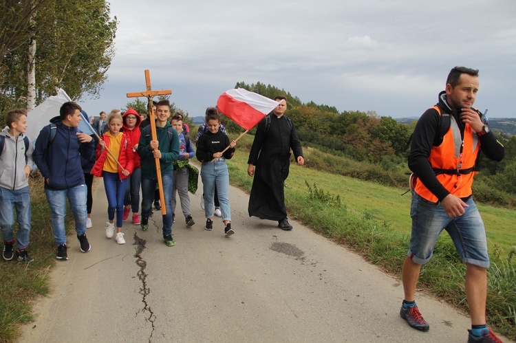 Ciężkowice - Jamna. Okręgowa pielgrzymka młodych