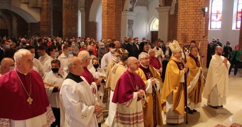 Bp Lityński podjął decyzję o przywróceniu kapituły kolegiackiej w Głogowie