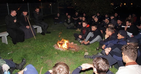 Nie na Święty Krzyż, lecz do Skrzatusza. Pielgrzymka Wędrowników