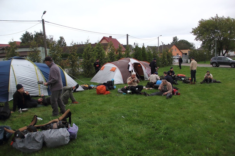 Pielgrzymka Wędrowników do Skrzatusza