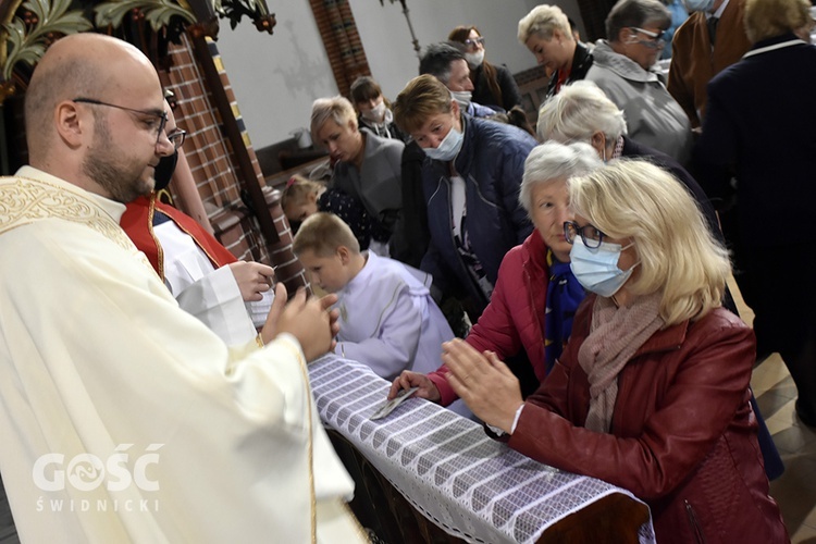 Msza św. prymicyjna o. Miłosza Mażewskiego w wałbrzyskiej kolegiacie