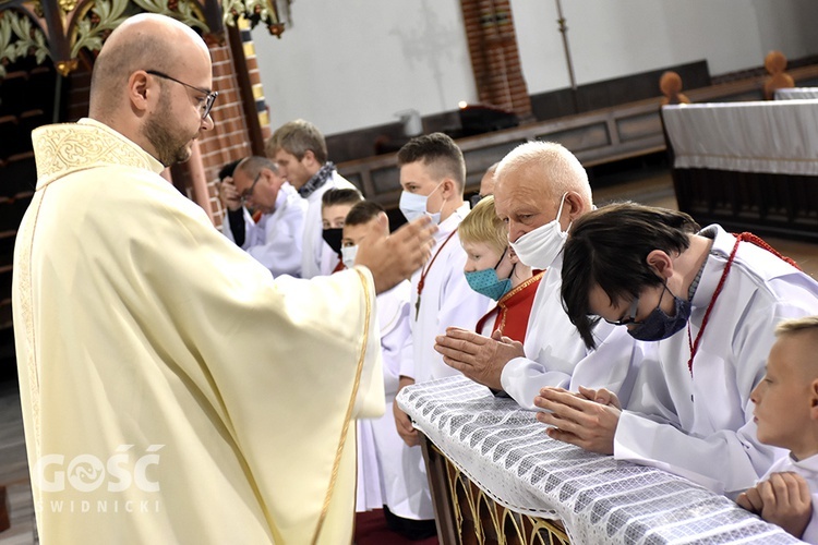 Msza św. prymicyjna o. Miłosza Mażewskiego w wałbrzyskiej kolegiacie