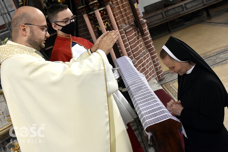 Msza św. prymicyjna o. Miłosza Mażewskiego w wałbrzyskiej kolegiacie