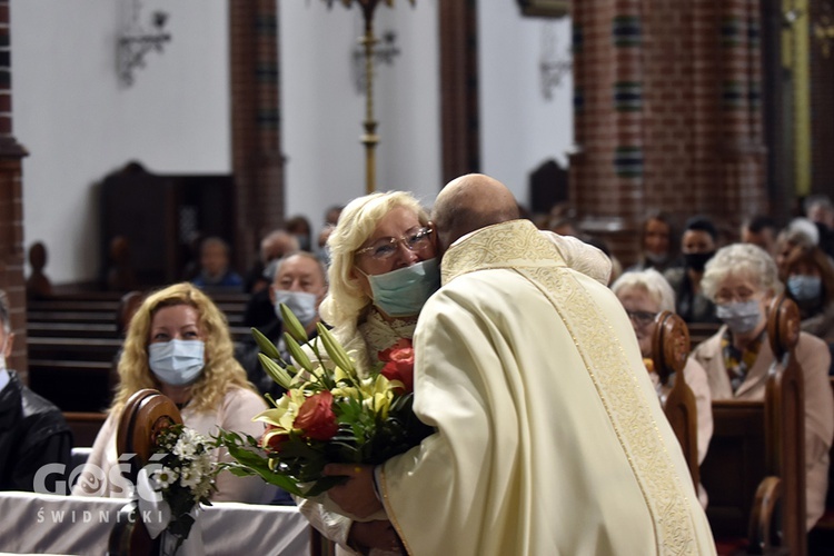 Msza św. prymicyjna o. Miłosza Mażewskiego w wałbrzyskiej kolegiacie