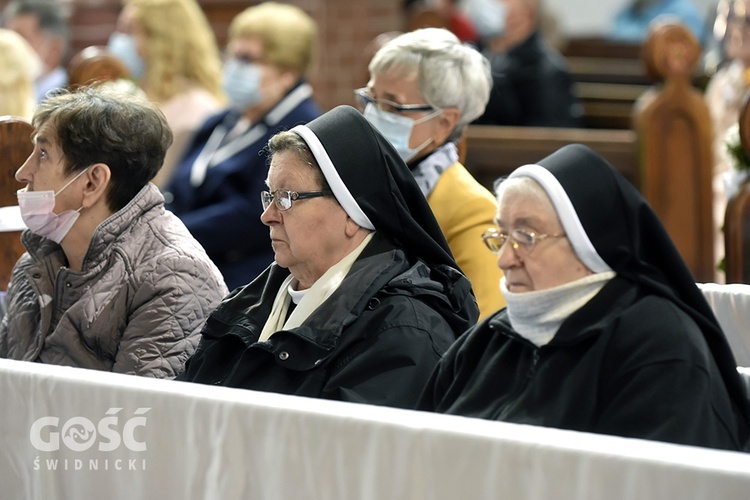 Msza św. prymicyjna o. Miłosza Mażewskiego w wałbrzyskiej kolegiacie