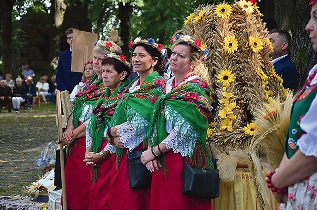 ▲	Przedstawicielki rolników z Samborowic.