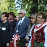 Uroczystość 74. rocznicy zbrodni na partyzantach "Bartka" - na Scharfenbergu