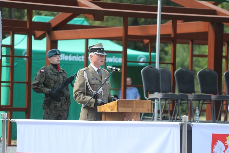 Uroczystość 74. rocznicy wymordowania partyzantów "Bartka" w Starym Grodkowie - 2020