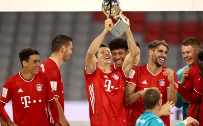 Robert Lewandowski zwycięzcą plebiscytu na Piłkarza Roku UEFA