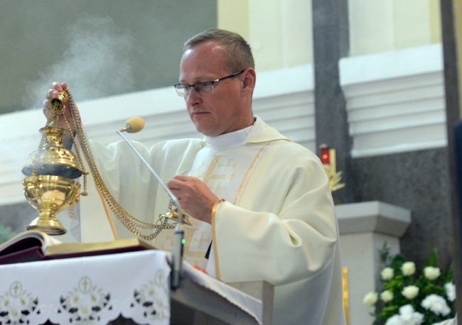 Św. Jan Paweł II patronem Szkoły Podstawowej w Wolanowie