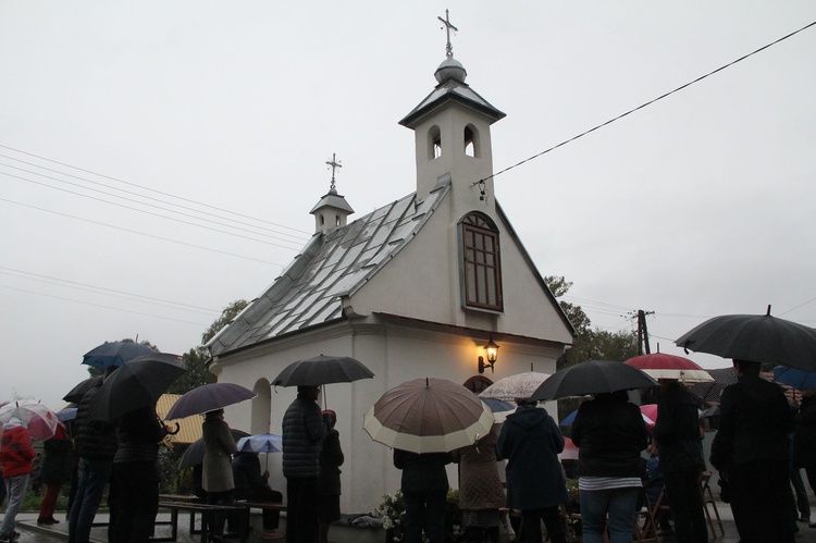 Cyganowice. Błogosławieństwo odnowionej kaplicy