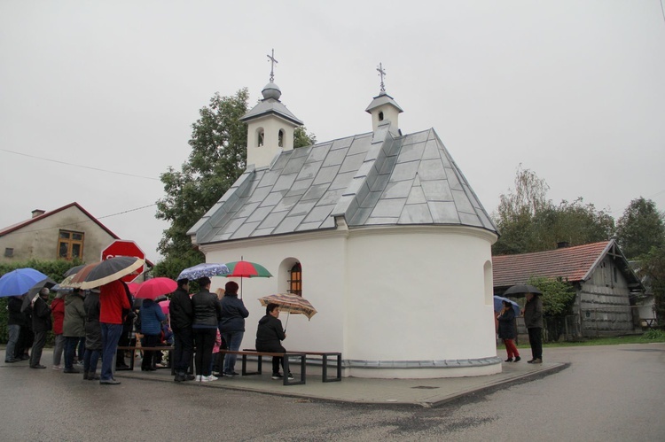 Cyganowice. Błogosławieństwo odnowionej kaplicy