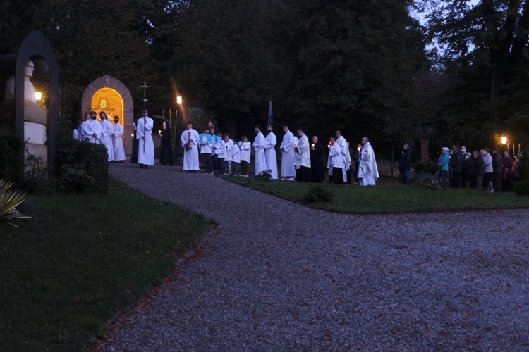 Porąbka Uszewska. Pierwszy dzień odpustu