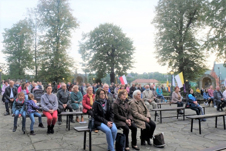 Porąbka Uszewska. Pierwszy dzień odpustu