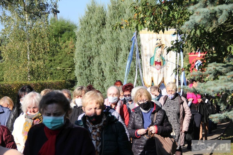 Rokitno. Rozpoczęła się diecezjalna pielgrzymka różańcowa