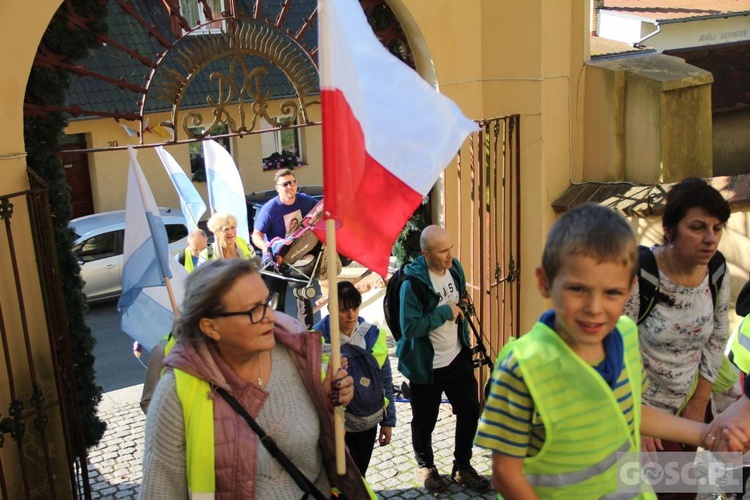 Rokitno. Rozpoczęła się diecezjalna pielgrzymka różańcowa