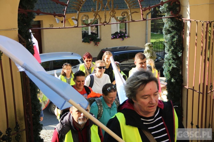 Rokitno. Rozpoczęła się diecezjalna pielgrzymka różańcowa