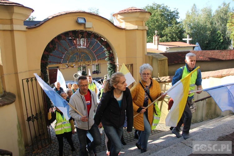 Rokitno. Rozpoczęła się diecezjalna pielgrzymka różańcowa